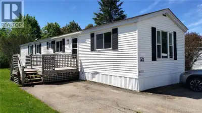 Handyman special! If you're paying ridiculous rent, here's a VERY affordable 3 bedroom mini home in...