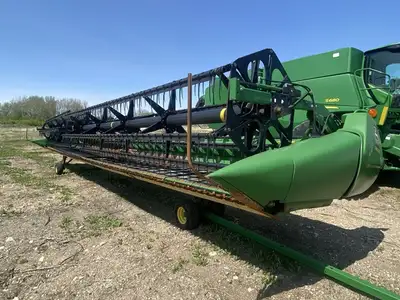 2010 JD 640D, Platform size: 40 Feet, Platform Kind: Draper, Draper for use on Combine only, Poly ti...