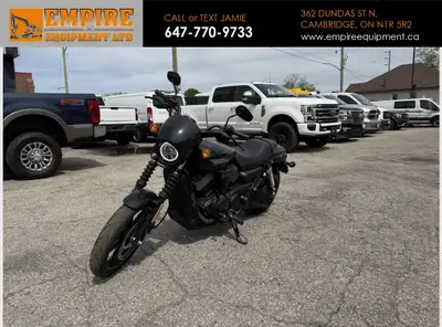 750 CC - 6 SPEED MANUAL - BLACK ON BLACK - VANCE & HINES EXHAUST - WELL MAINTAINED - LADY DRIVEN $74...