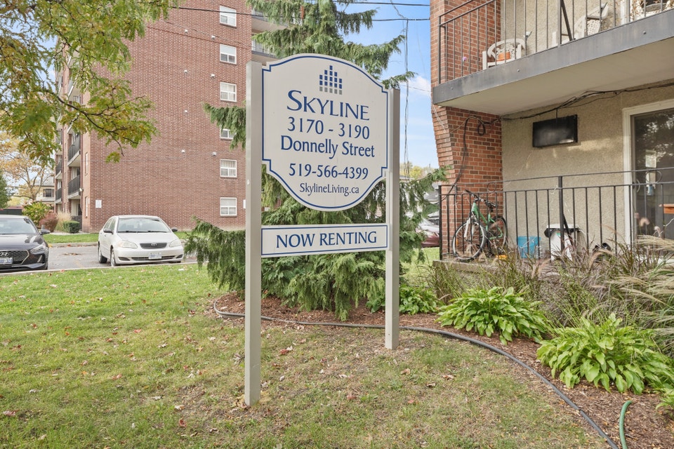 Da Vinci Tower & Mildon Tower Apartments - 1 Bedroom, 1 Bath A A 3