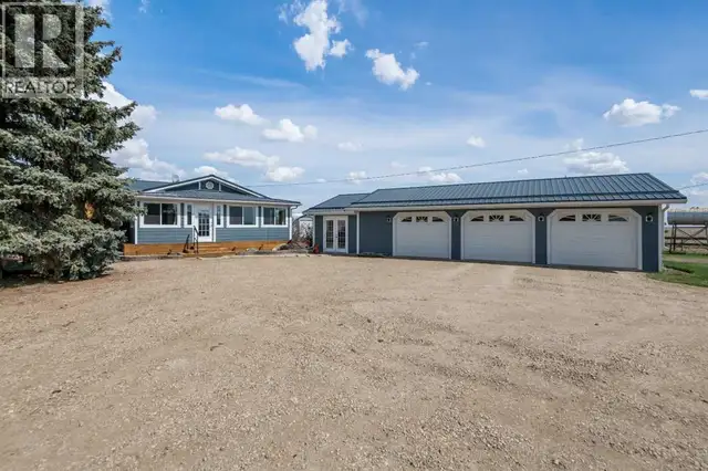 274048 Rge Rd 261 Rural Rocky View County, Alberta in Houses for Sale in Calgary - Image 2