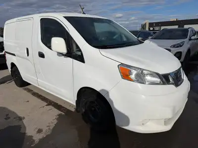 2019 NISSAN NV200 4MK Auto 514 865 4438 2019 Nissan NV200 S 4 Cyl. 2.0L Automatique 213 024 km certi...