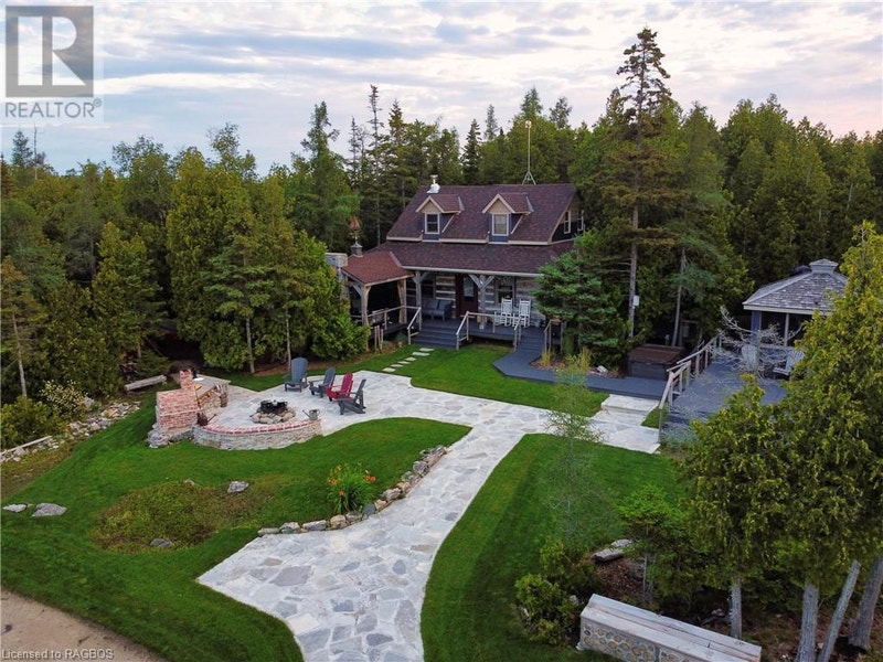 137 ROBERT ALLEN Drive Tobermory, Ontario Houses for Sale Owen