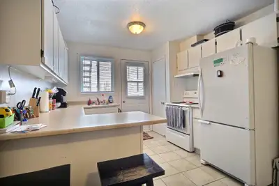 *** PROMOTION UN MOIS GRATUIT RÉPARTI POUR UN BAIL D'UN AN *** *** donc un rabais de 105$ par mois p...