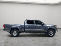 HEATED FRONT SEATS, BACK-UP CAMERA, BLUETOOTH CONNECTION, FOUR WHEEL DRIVE, TOW HITCH Unlock the pot... (image 6)