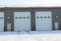 Commercial/Industrial Truck & Shop Bays for Rent in Drayton Vall