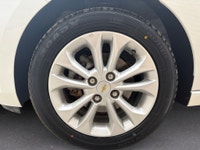 Accident Free! | Front-Wheel Drive | Continuously Variable Transmission (CVT) | Premium Cloth Seatin... (image 9)
