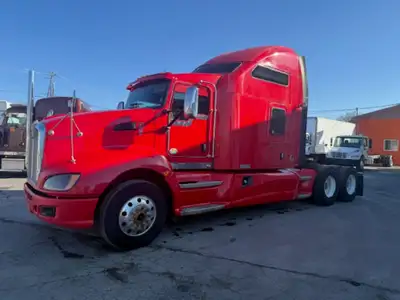 KENWORTH T660 2013 MOTEUR ISX CUMMINS 450HP MILLAGE : 2283096 KM ESSIEU : 12X40,000 LBS SUSPENSION A...
