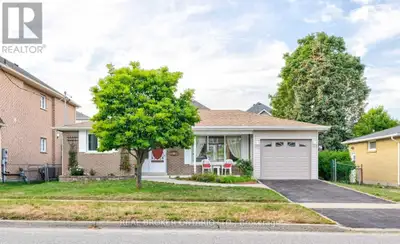 22 ROZELL ROAD Toronto (Centennial Scarborough), Ontario