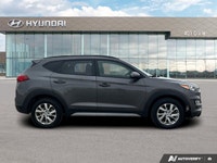 The advertised vehicle price is based on a promotional finance offer. Customers who purchase the veh... (image 5)