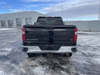 AMVIC Licensed Dealer Stock # C4131368A AMVIC LICENSED DEALER The 2022 Chevrolet Silverado 2500HD LT... (image 7)