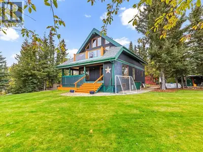 A truly special property in Whitehorse's Pine Ridge area! Set on a beautifully landscaped 2.57-acre...