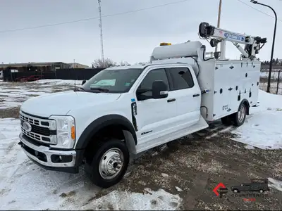 Countryside Fleet 2023 Ford F550 CrewCab 4x4 Service Truck + 6.7L PowerStroke Diesel + 4x4 W/ AutoMa...