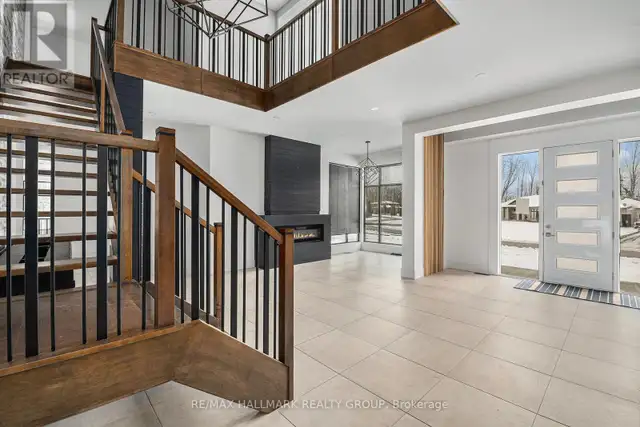 132 ROBERT TAITE DRIVE Ottawa, Ontario62863333266689123