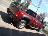 NORTH POINT MOTORS...CALL TEXT 780-224-7791 FINANCING AVAILABLE CHECK OUT THIS 13 GMC 2500 CREW CAB... (image 2)