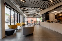 Bienvenue au 6750 avenue Esplanade, Votre nouvelle destination pour cultiver les idées Bureaux loft... (image 6)