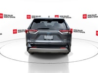 *Rates may vary based on your credit. Engine: 4 Cylinder Engine 2.5L L/100Km City: 5.8 L/100Km Hwy:... (image 6)