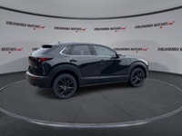 // ACCIDENT FREE!! // Finished in Black with a Burgundy interior, this used 2022 Mazda CX-30 GT w/Tu... (image 7)