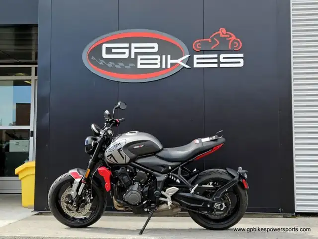 2023 Triumph Trident 660 Silver Ice Diablo Red in Street, Cruisers & Choppers in Oshawa / Durham Region - Image 6