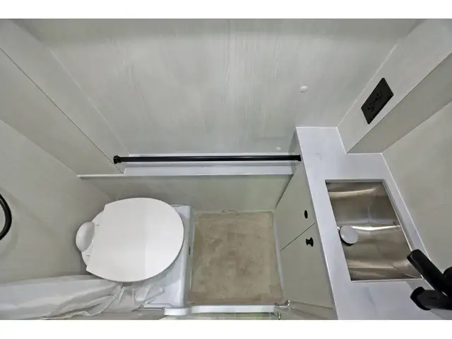 2026 Pleasure-Way Ontour Ontour 2.2 AWD ! Classe B NEUF 2026 in Travel Trailers & Campers in Laval / North Shore - Image 14