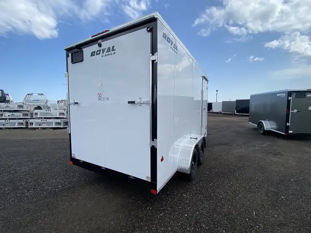 2026 Royal Cargo LCHT35-716V-86 Enclosed Cargo Trailer in Cargo & Utility Trailers in Edmonton - Image 6