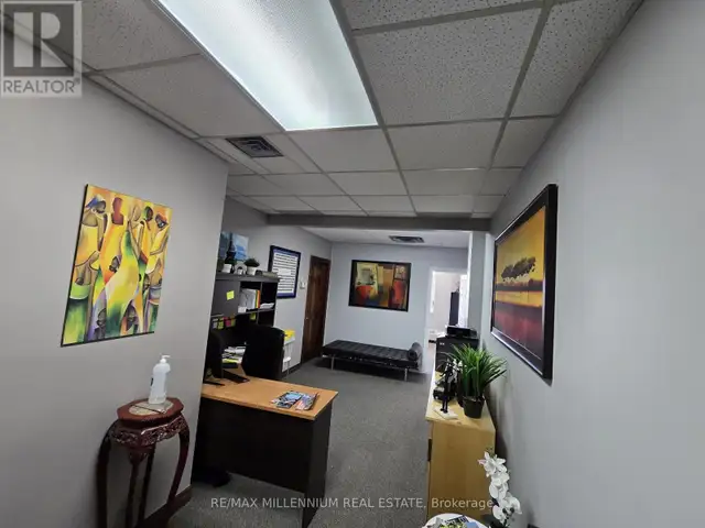 305 - 101 DUNDAS ST STREET W Whitby (Downtown Whitby), Ontario in Commercial & Office Space for Rent in Oshawa / Durham Region - Image 6