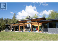 996 REED ROAD Gibsons, British Columbia