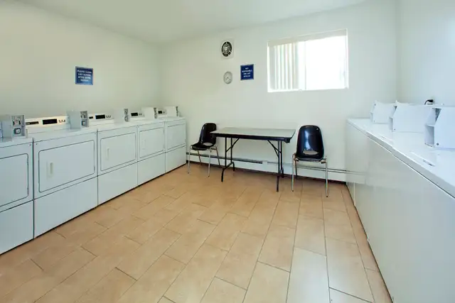 2 Bedroom Apartment for Rent in Niagara Falls!! in Long Term Rentals in St. Catharines - Image 12