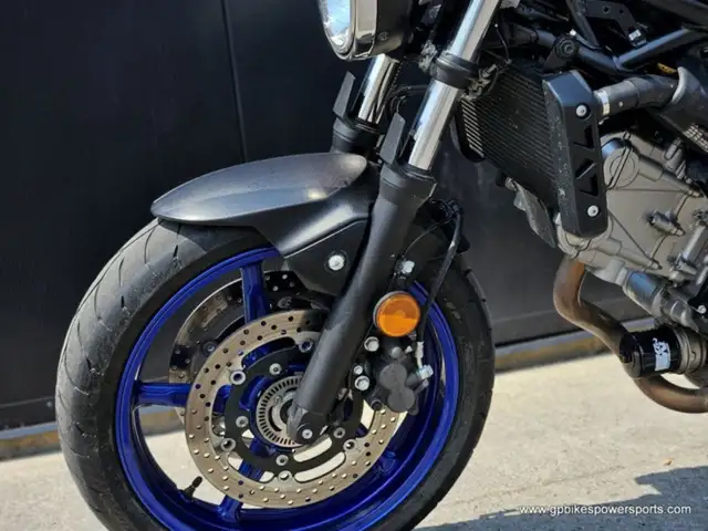 2017 Suzuki SV 650 ABS in Sport Bikes in Oshawa / Durham Region - Image 16