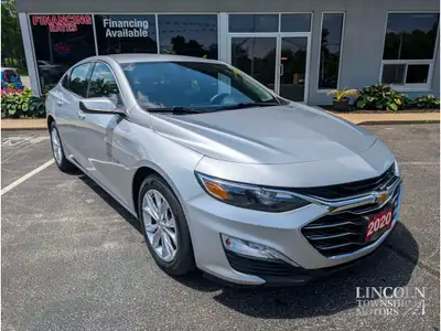 Remote Start, Clean CarFax, Apple CarPlay/Android Auto, Heated Seats & Comes with Winter Tires! 2020...