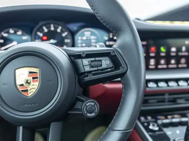 2024 Porsche 911 Carrera 4S in Cars & Trucks in London - Image 25