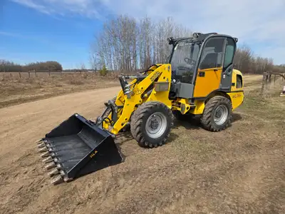 This item(s) are selling by Online Timed Auction Equipment Consignment Auction Bidding Opens: 9 AM -...