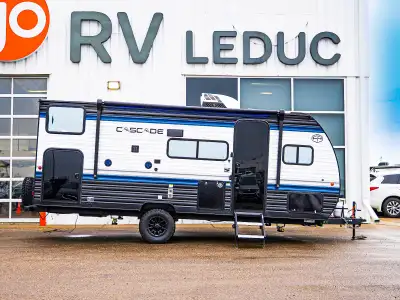 Thank you for considering this vehicle. For detailed information, please contact the dealer. 2027 Ca...