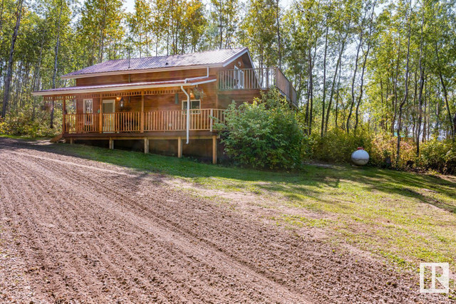 633, 11102 TWP RD 600 Rural St. Paul County, Alberta in Houses for Sale in Edmonton - Image 3
