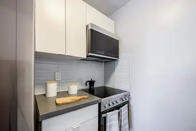 Dufferin Heights Dufferin Heights, located in the highly walkable Caledonia-Fairbanks neighbourhood...