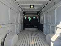 Perfect Auto HIGH ROOF - 159 WHEEL BASE - FACTORY WARRANTY - 3 SEATER - 3.6 L GAS - BACK UP CAMERA -... (image 5)