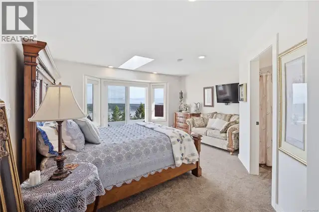 8485 Lisa Lane Lantzville, British Columbia in Houses for Sale in Victoria - Image 27