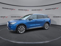 This Lincoln Corsair has a strong Turbo Gas 4cyl 2.0L engine powering this Automatic transmission. E... (image 4)