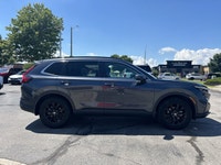 Embrace every journey with this 2025 Honda CR-V Sport. Dressed in dynamic Meteoroid Grey Metallic, t... (image 3)