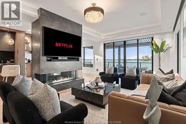 8720 RIVERSIDE DRIVE East Windsor, Ontario in Houses for Sale in Windsor Region - Image 18