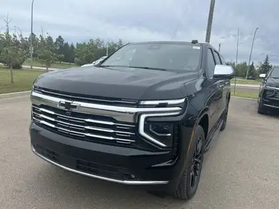 This Chevrolet Suburban boasts a Gas V8 5.3L/ engine powering this Automatic transmission. WHEEL, 22...