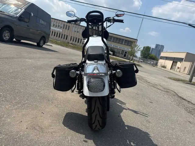 2005 Harley-Davidson Sportster ~ SPORSTER 883 ~ CANADIAN ~ V&H E in Street, Cruisers & Choppers in City of Toronto - Image 16