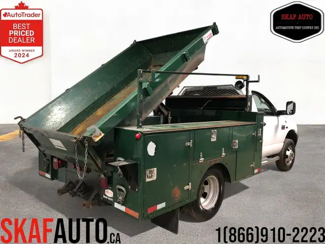 2008 Dodge Ram 3500 DUMP/SERVICE BOX! LOW KM! 5.7L HEMI! ONE OWN in Cars & Trucks in Mississauga / Peel Region - Image 5
