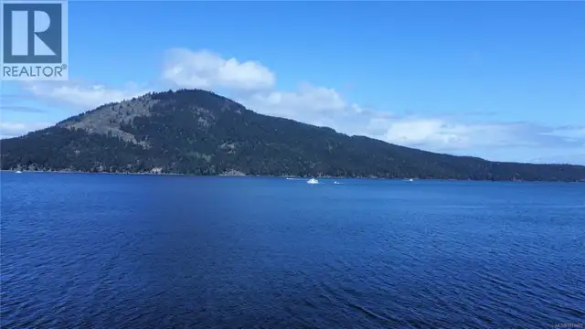 760 Lands End Rd North Saanich, British Columbia in Land for Sale in Victoria - Image 16
