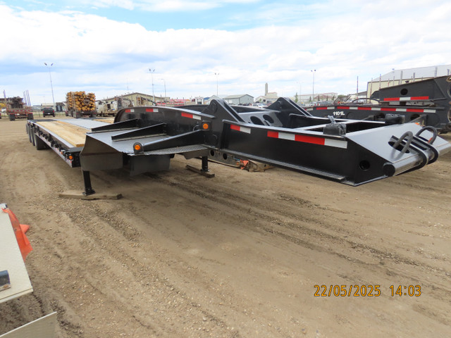 2- BWS 55LBX3 LOWBED TRAILERS FOR SALE ASKING 70K EACH. in Heavy Equipment in Grande Prairie