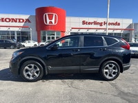 Elevate every journey with this striking Crystal Black Pearl 2017 Honda CR-V EX-L. Renowned for its... (image 7)
