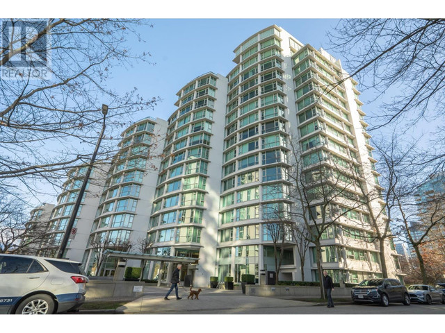 PH13 1717 BAYSHORE DRIVE Vancouver, British Columbia in Condos for Sale in Vancouver - Image 4