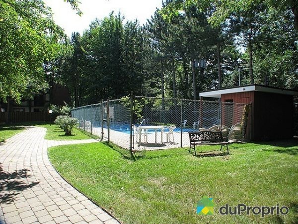 $329,000 - Condominium for sale in Ste-Julie — photo 2