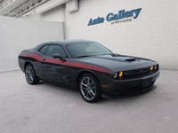 CLEAN CARFAX, PERFOMANCE YOU CAN FEEL 3.6L Pentastar V6 Engine | All-Wheel Drive (AWD) | 8-Speed Aut... (image 7)