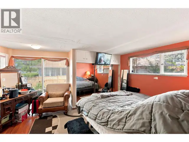 3935 Lakeside Road Penticton, British Columbia in Houses for Sale in Penticton - Image 13